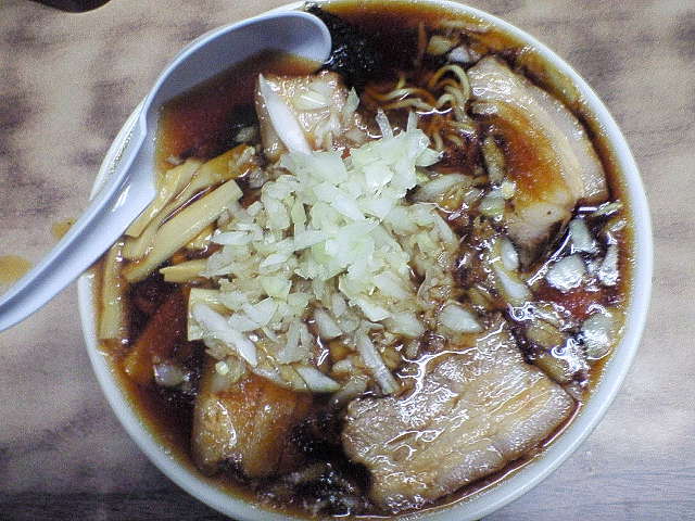 ラーメン／ヤクミ