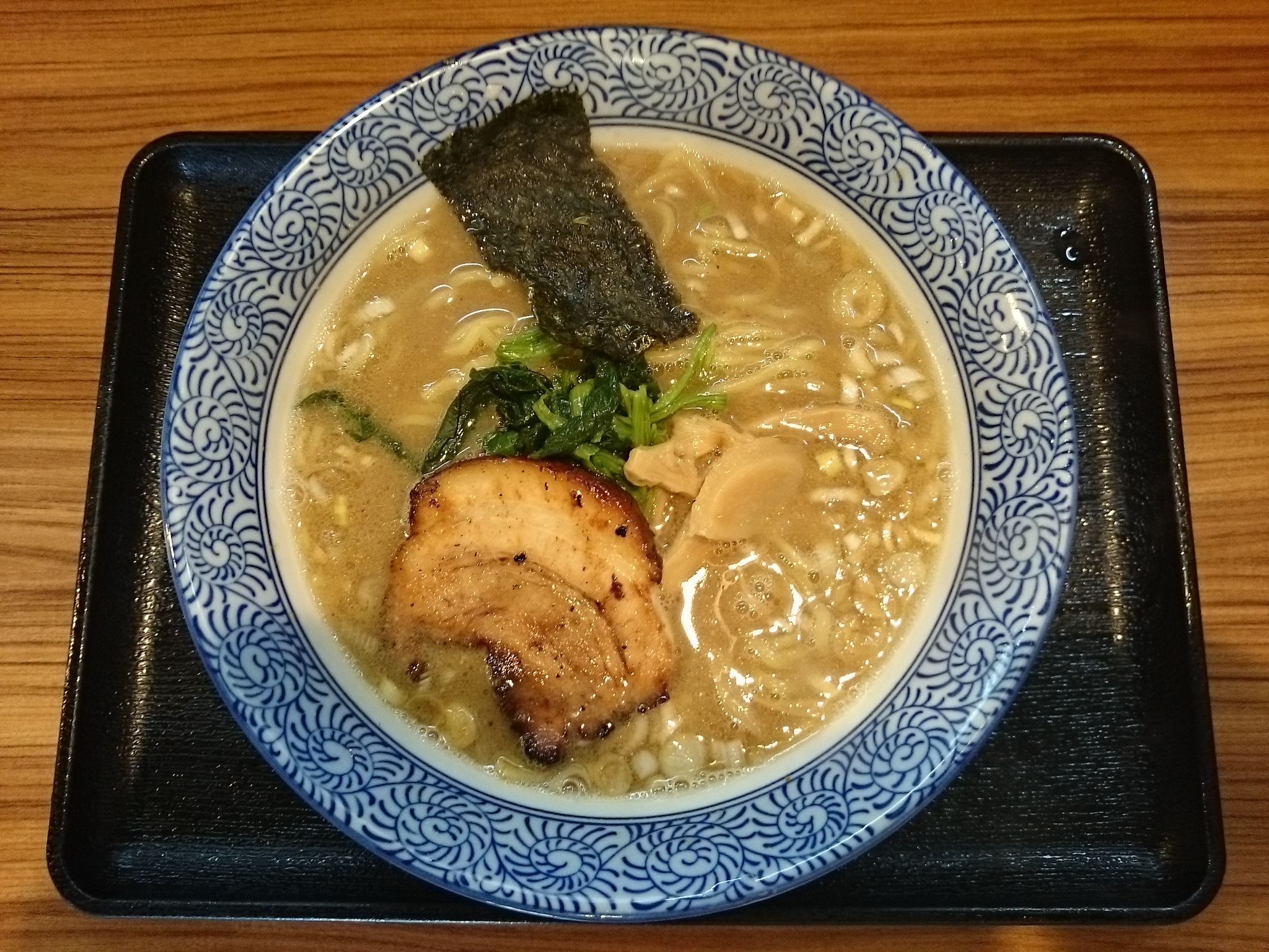 濃厚鶏魚介らーめん