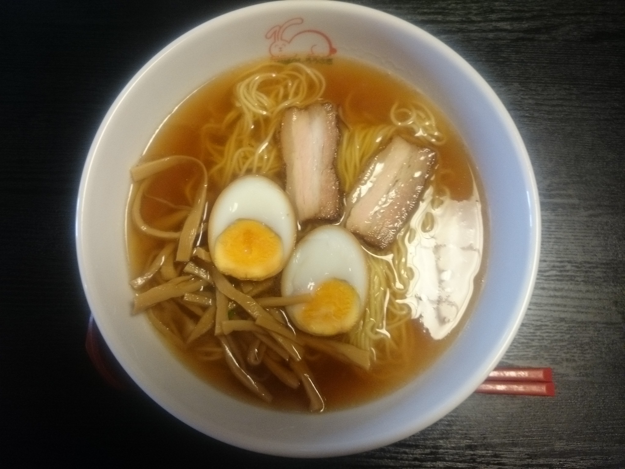 塩ラーメン／焼き豚／味玉子／シナチク