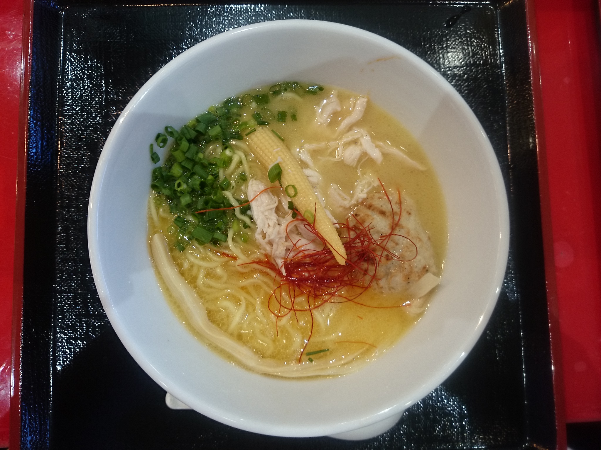 濃厚鶏白湯そば