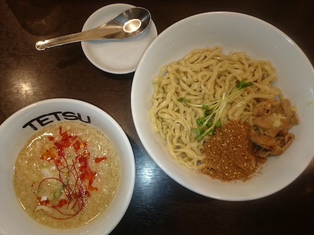 豚もつ味噌つけめん