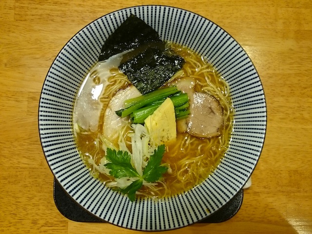 しょうゆら〜めん