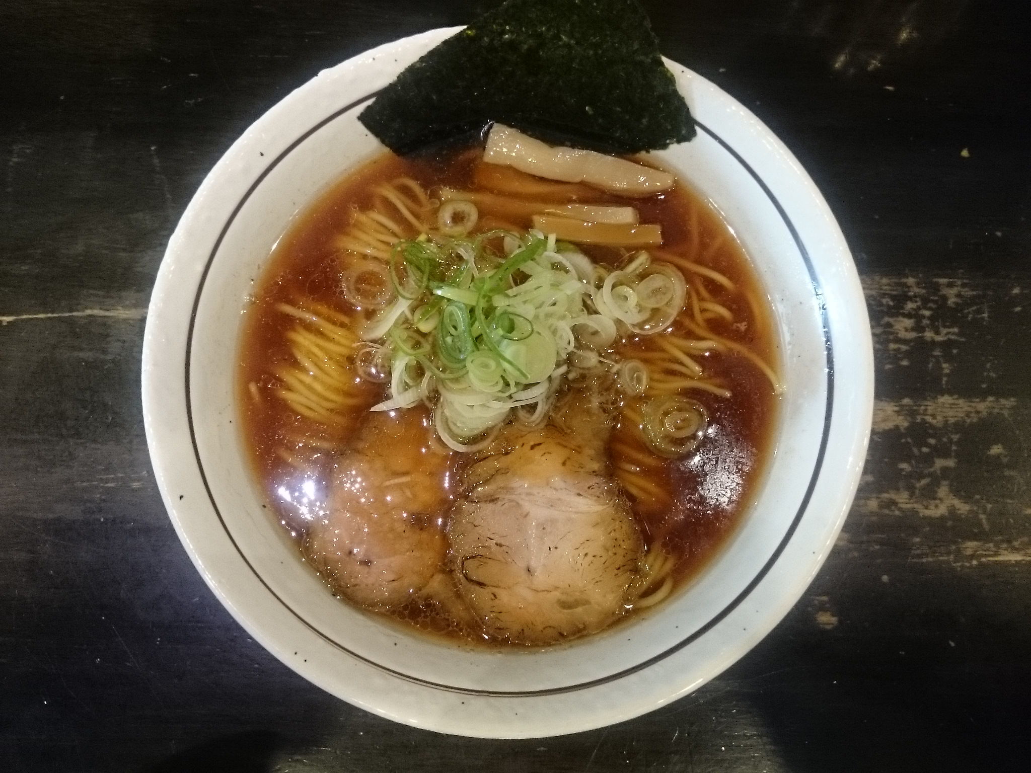 中華そば(並盛り)
