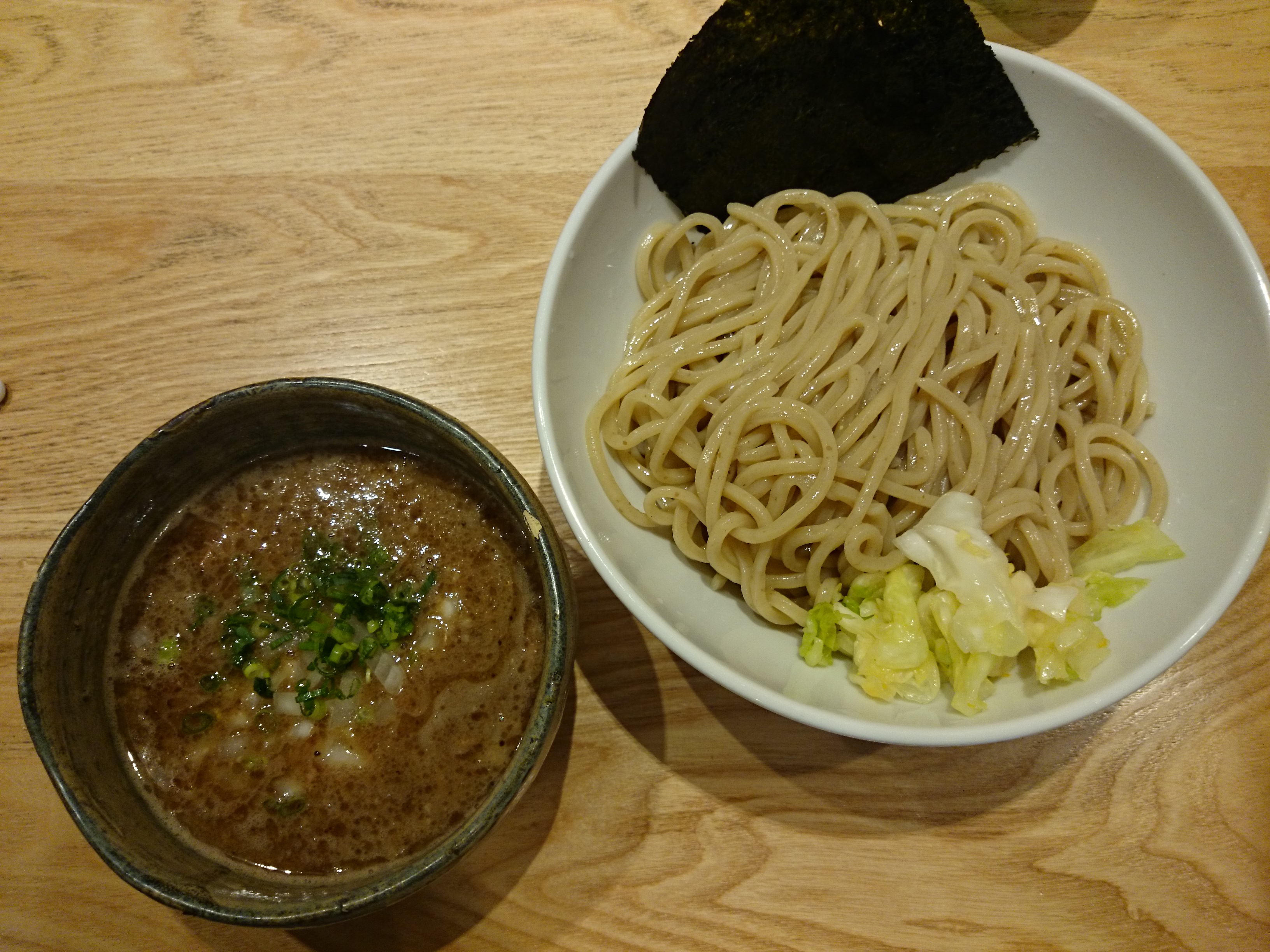 醤油らーめん(大盛)