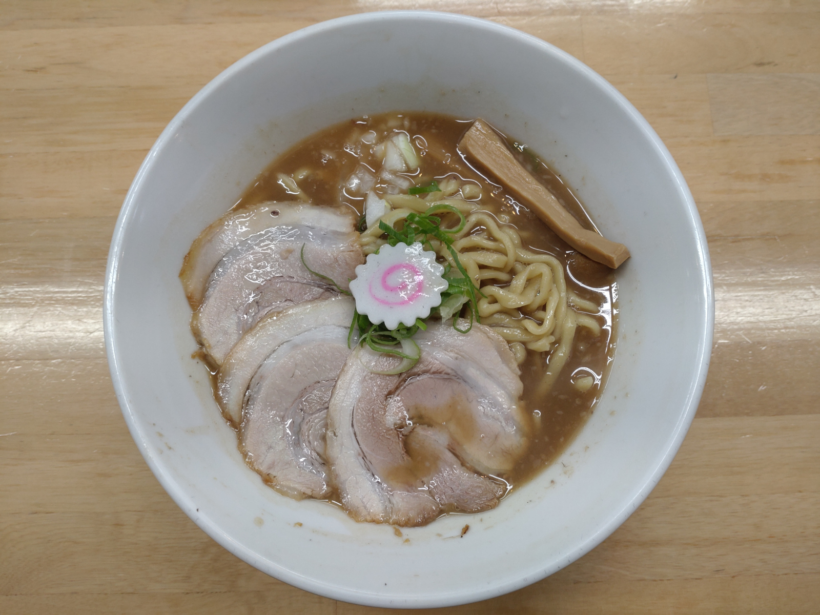 とんこつラーメン