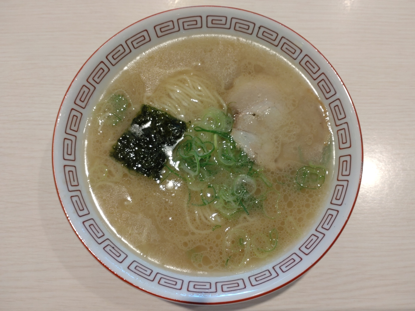 博多ラーメン健太